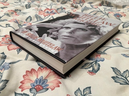 (SIGNED) Billie Whitelaw...Who He? (1995) - UK 1st Edition H/C - Like New - Picture 4 of 9