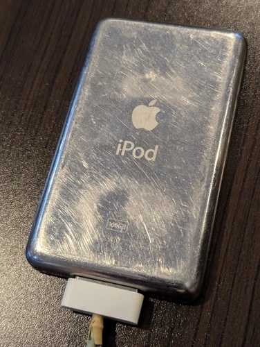 iPod CLASSIC 160 GB (Late 2008/7th Gen) MB562LL - USED & FACTORY RESET - Picture 3 of 8