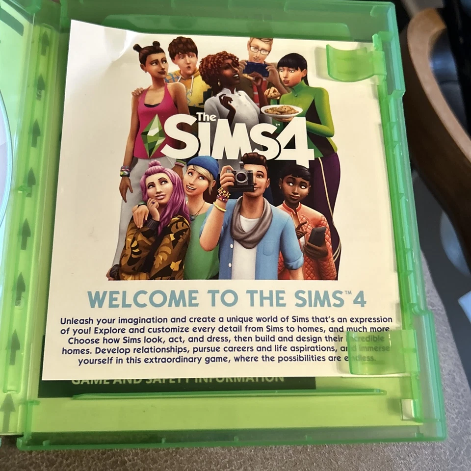 XBox One - Sims 4 Bundle Base Game Island Living Expansion Game Pack - Tested - Image 3 of 4