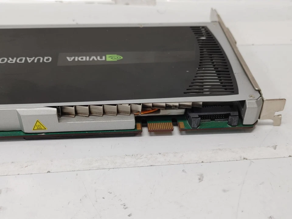 DELL 38XNM NVIDIA Quadro 4000 2GB GDDR5 256-bit PCI-E 2.0 x16 Video Card - Image 2 of 4