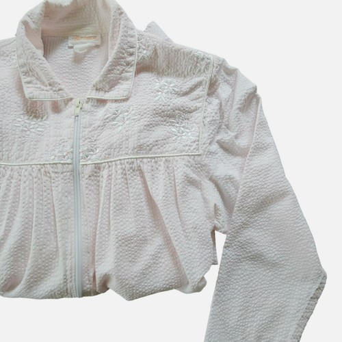 Vintage Barbizon Nightgown Pajamas Size S Pink Seersucker Floral Embroidery - Picture 5 of 18