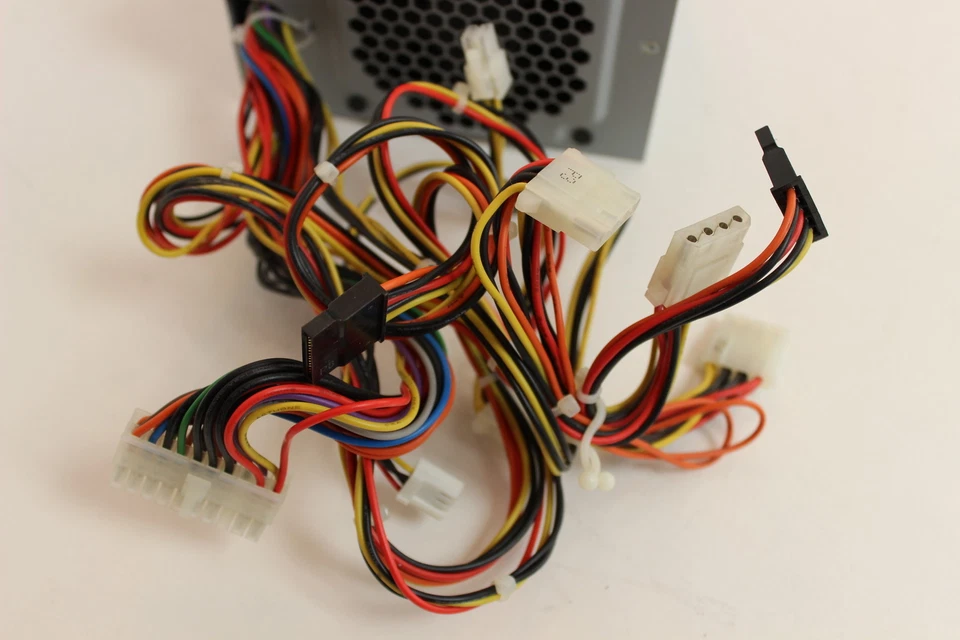 IBM 74P4300 230 WATT POWER SUPPLY 49P2190 8198 HP-A2307F3P WITH WARRANTY - Image 3 of 3