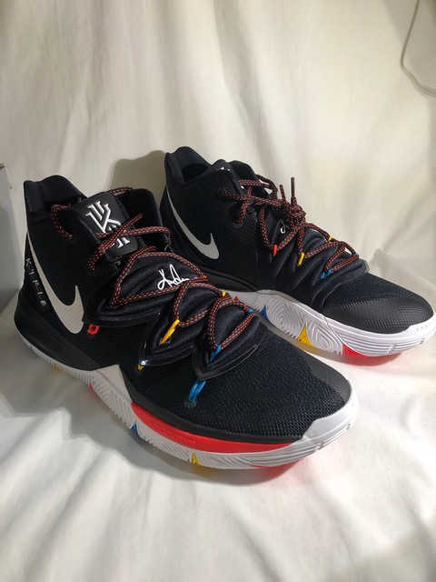 kyrie 5 friends mens