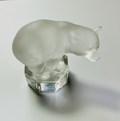 Nachtmann Crystal Creations Glass Frosted Black Bear On Clear Base Figurine
