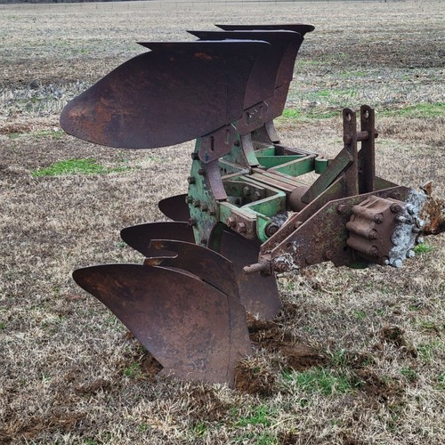 antique john deere plow MODEL 825 ROLLOVER eBay
