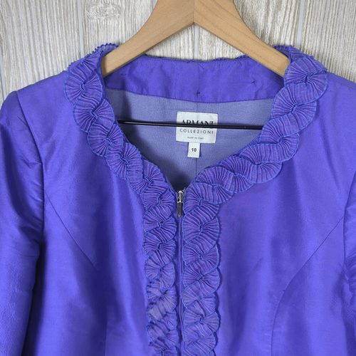 Armani Collezioni Womens Size 10 Zip Front 100% Silk Jacket Purple Ruffle Trim - Picture 3 of 12