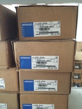 1PC servo drive R7D-ZP01H R7DZP01H New In Box One Year Warranty #zb