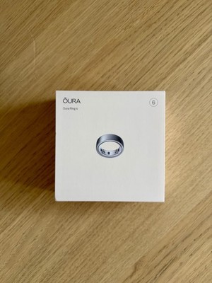 OURA Ring 4 Smart Ring Brushed silver (Größe 6) OVP NEW