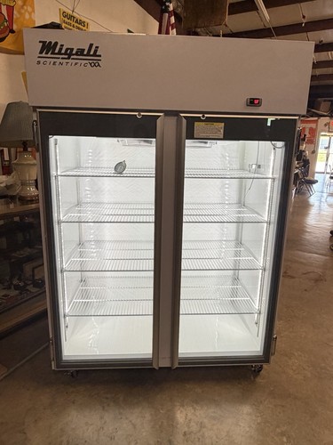 Commercial Restaurant Double Glass Door Refrigerator Works Great