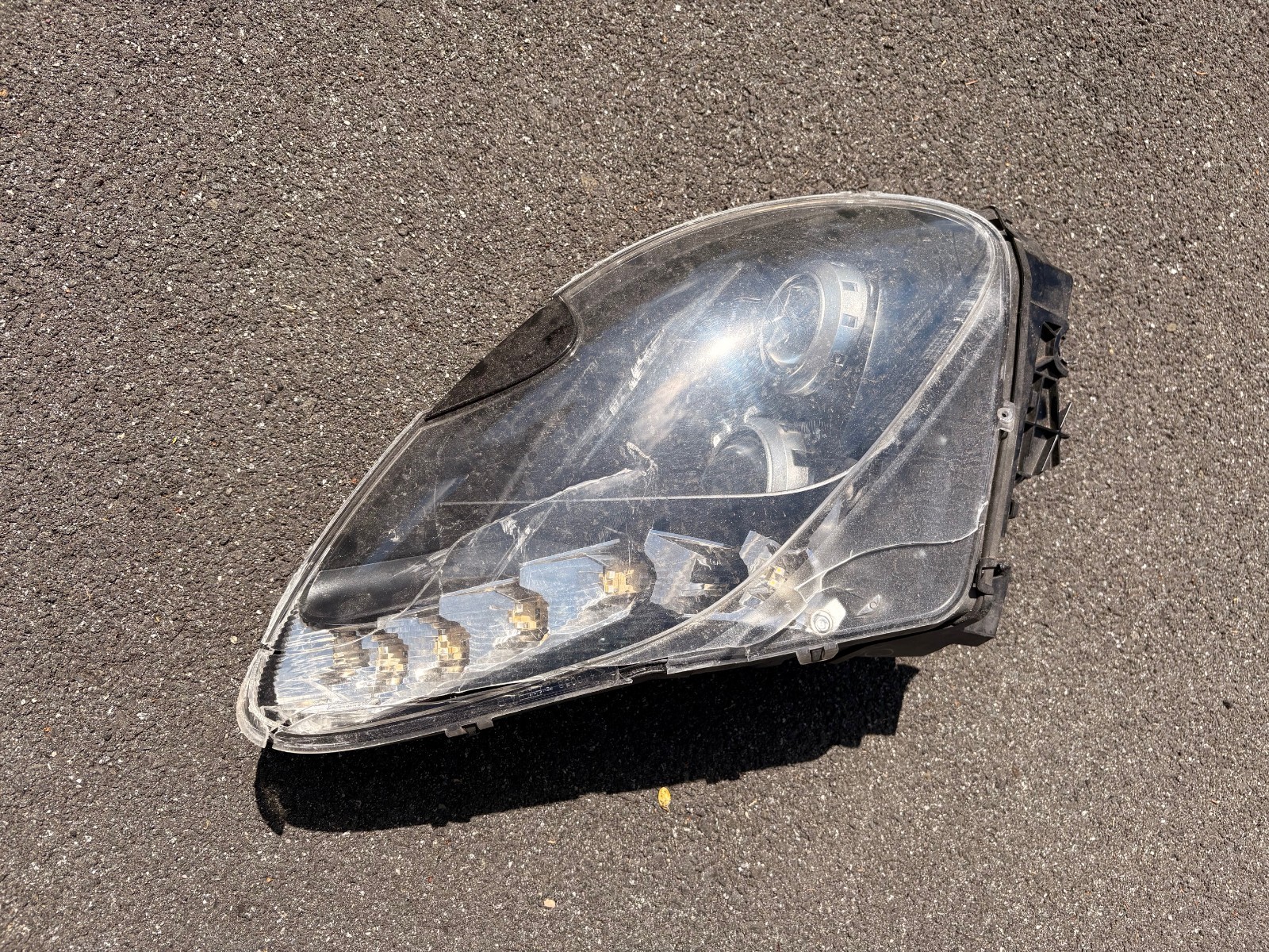ASTON MARTIN V8 / V12 VANTAGE HEADLIGHT OEM 05 06 07 08 09 10 11 12 13 14 15 16
