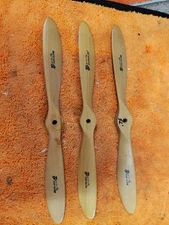 Top Flite Wood Propeller - Lot Of 3 Top Flite Prop - 11 X 7.75 Inch Props