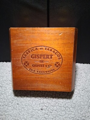 Vintage Gispert Empty Wooden Cigar Box Churchill W-8   L-7  Depth 3 