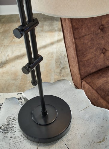 Baronvale Metal Accent Lamp Black - Signature Design by Ashley - Picture 3 of 4