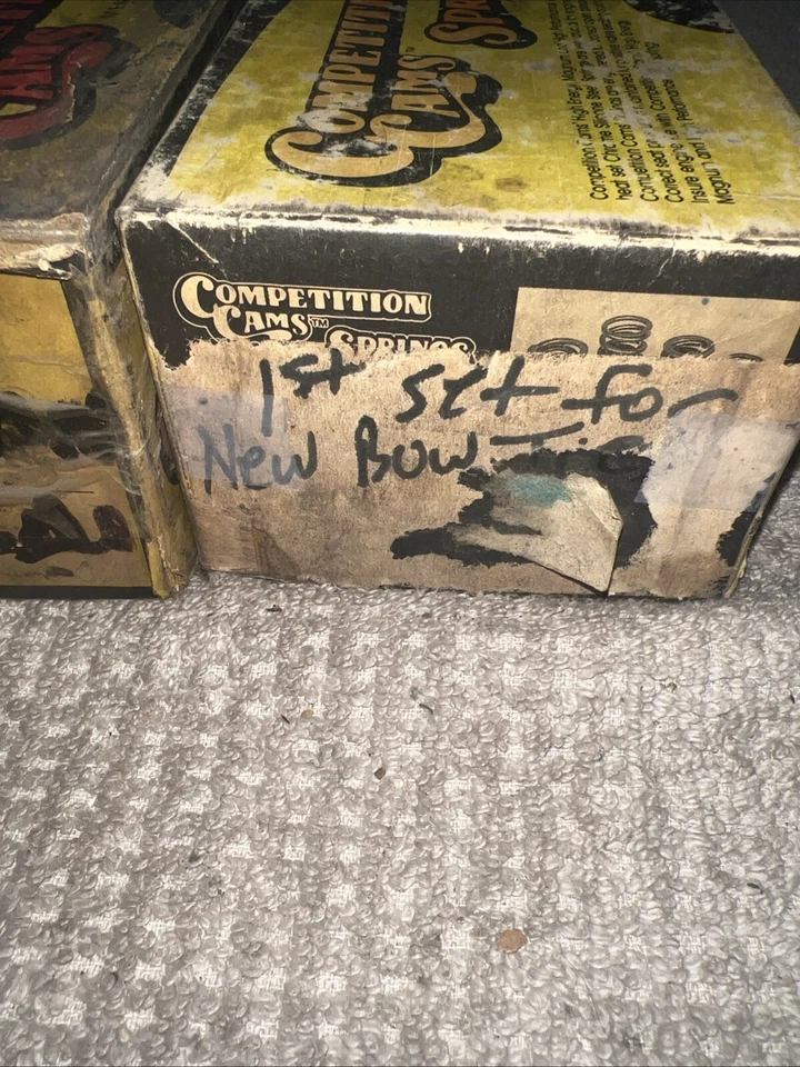 Competition Cams QTY-27 Dual Valve Spring Low Run Unknown Specifications Triple Foto 2 de 4