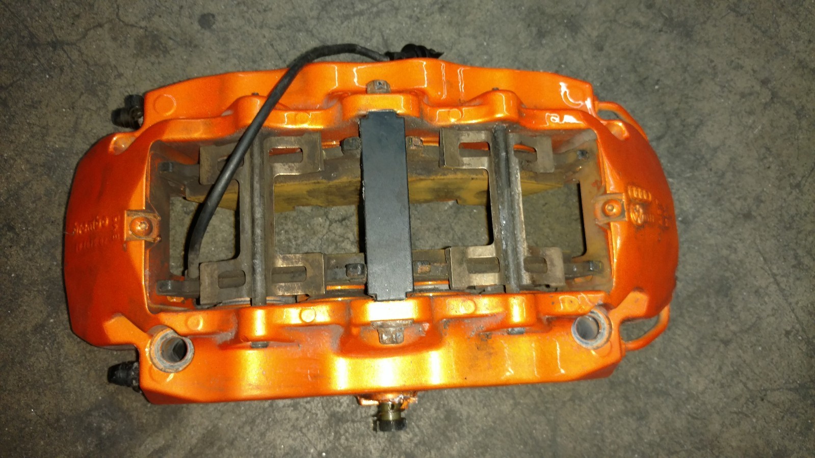 LAMBORGHINI MURCIELAGO LP640 FRONT RIGHT BRAKE CALIPER OEM 410615106AB