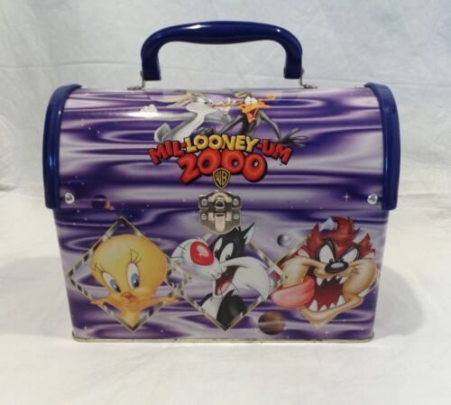 Dome Lunch Box WB Looney Toons Mil-looney-um 2000 Tweety Taz Bugs Bunny Daffy