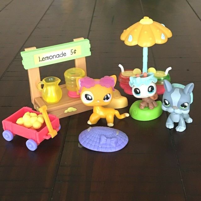 littlest pet shop lemonade stand
