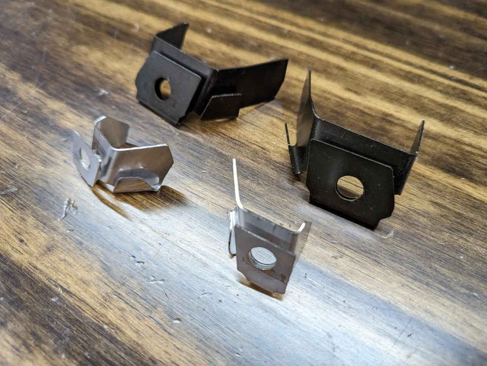 Hecho en EE. UU. 98-05 Chevy S10 Blazer GMC Jimmy Panel de Puerta Apoyabrazos KIT de Reparación Par de Reparación Foto 3 de 4