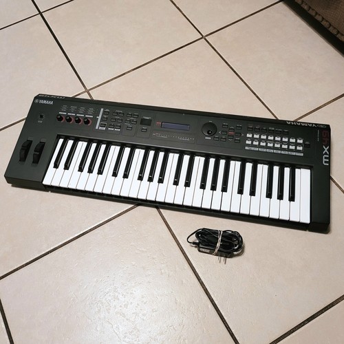 Yamaha MX49 49Key Digital Music Keyboard Synthesizer JBUL01112 w/ Repl