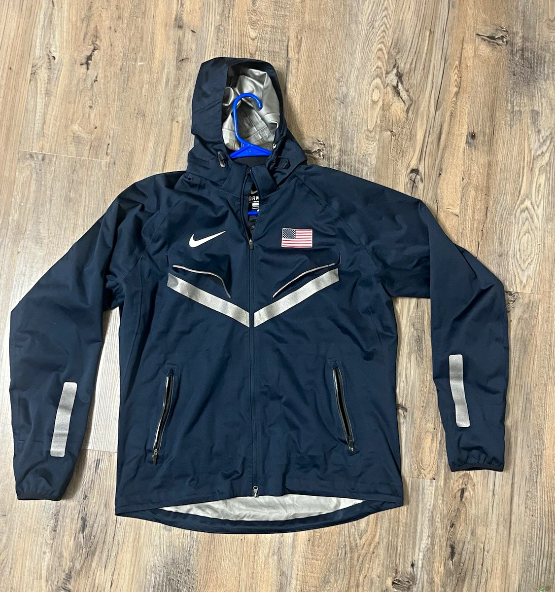 Nike Storm-FIT Men's Activewear for Sale | Shop Men's Athletic