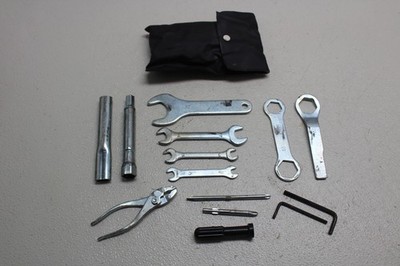 2004-2007 Yamaha Road Star Xv1700am Midnight Tool Bag Kit Set