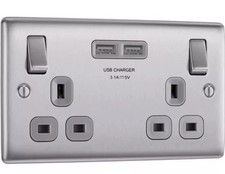 BG 13A Screwed Raised Plate Double Switched Socket + 2 X Usb Sockets 2.1A