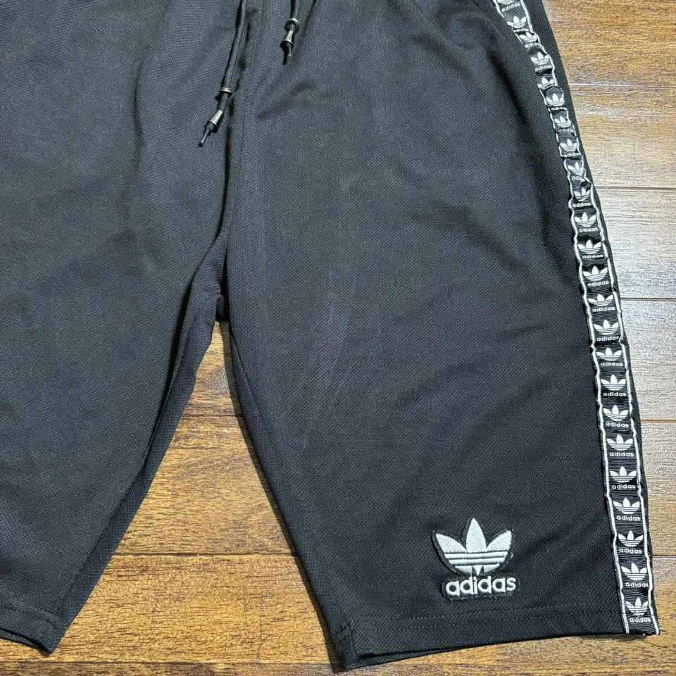 Pantalones Cortos Adidas Novieman de Colección RARO Para Hombres XL Negros Logotipo del Trifolio Gimnasio Entrenamiento Pantalones Cortos Foto 2 de 4
