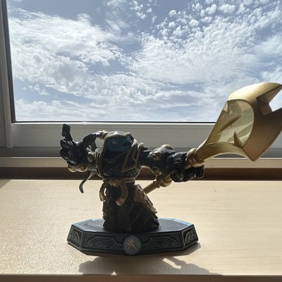 SKYLANDERS Pit Boss