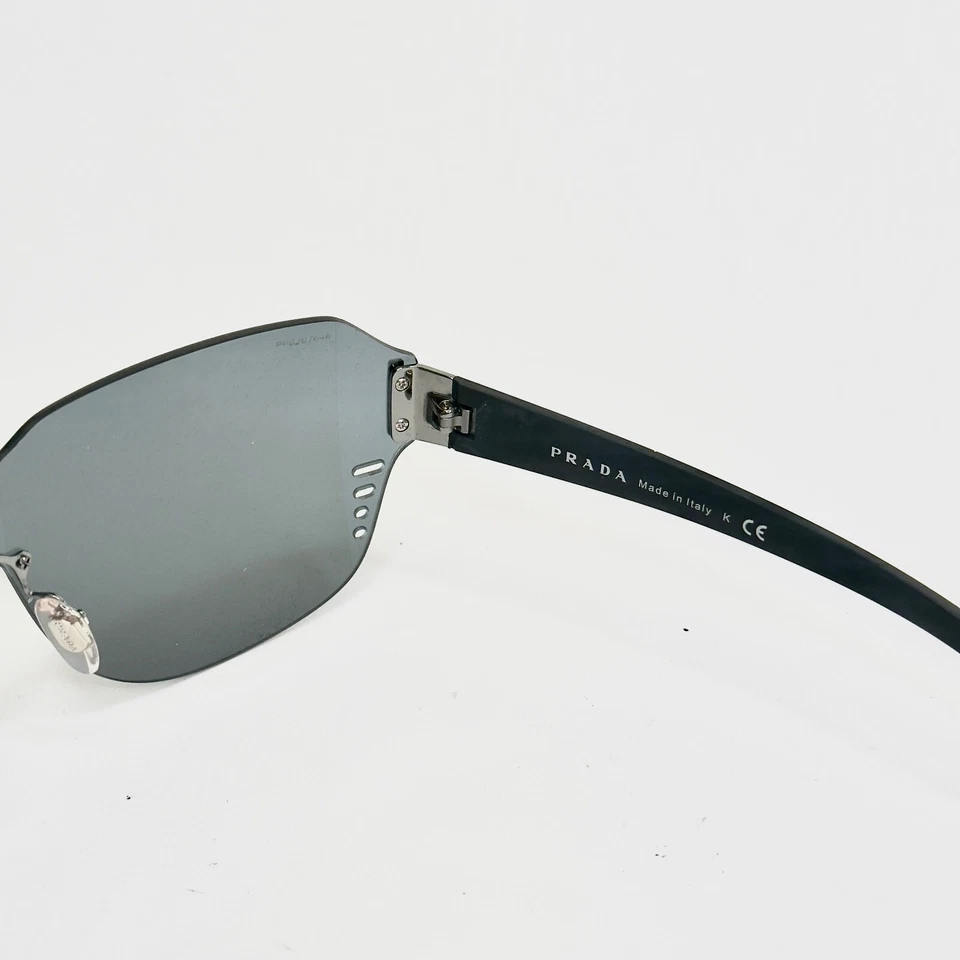 Gafas de sol unisex PRADA LINEA ROSSA Sport 05S goma negra máscara espejo PS05SS Foto 3 de 4