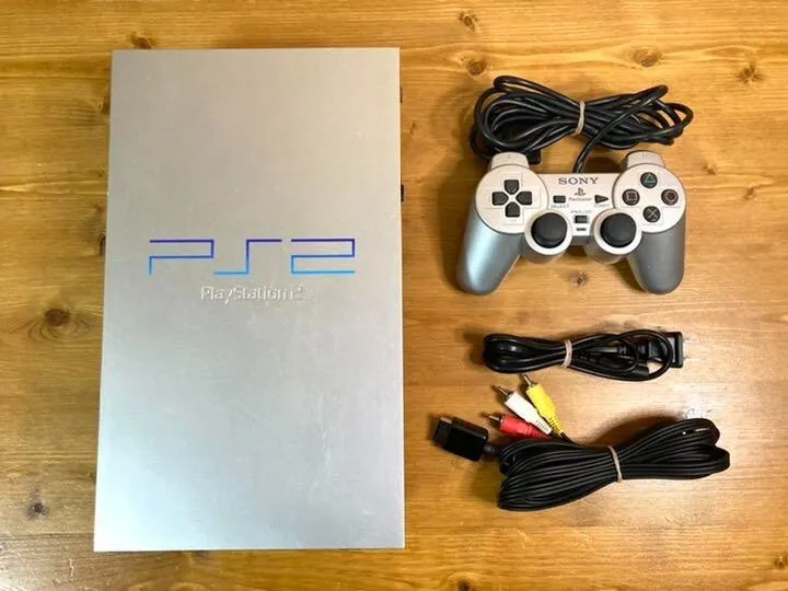 PlayStation 2 Satin Silver SCPH-50000 TSS ps2 sony W