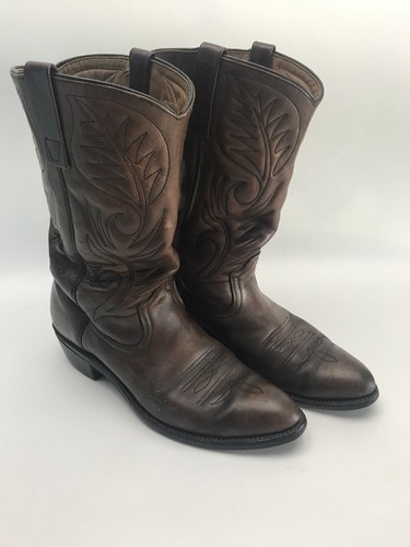 RED WING WESTERN STYLE BOOTS WITH GOOD 