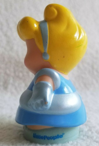 Fisher Price ~ Little People Disney’s Cinderella ~ 2012 - Picture 2 of 5