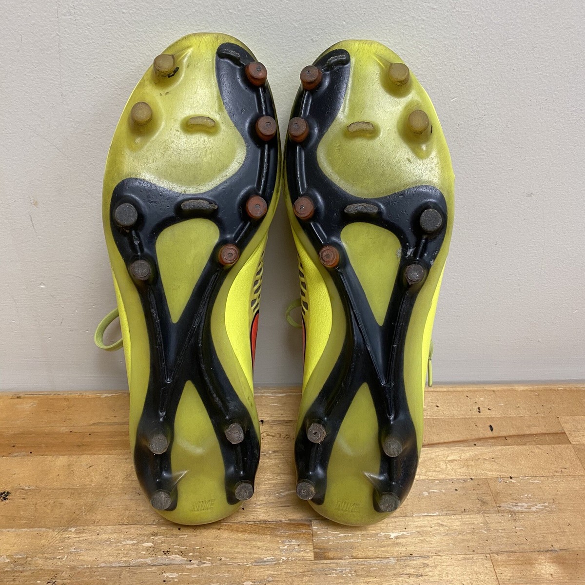 Nike Magista Opus ACC 649230-770 Yellow World Cup Soccer Cleats