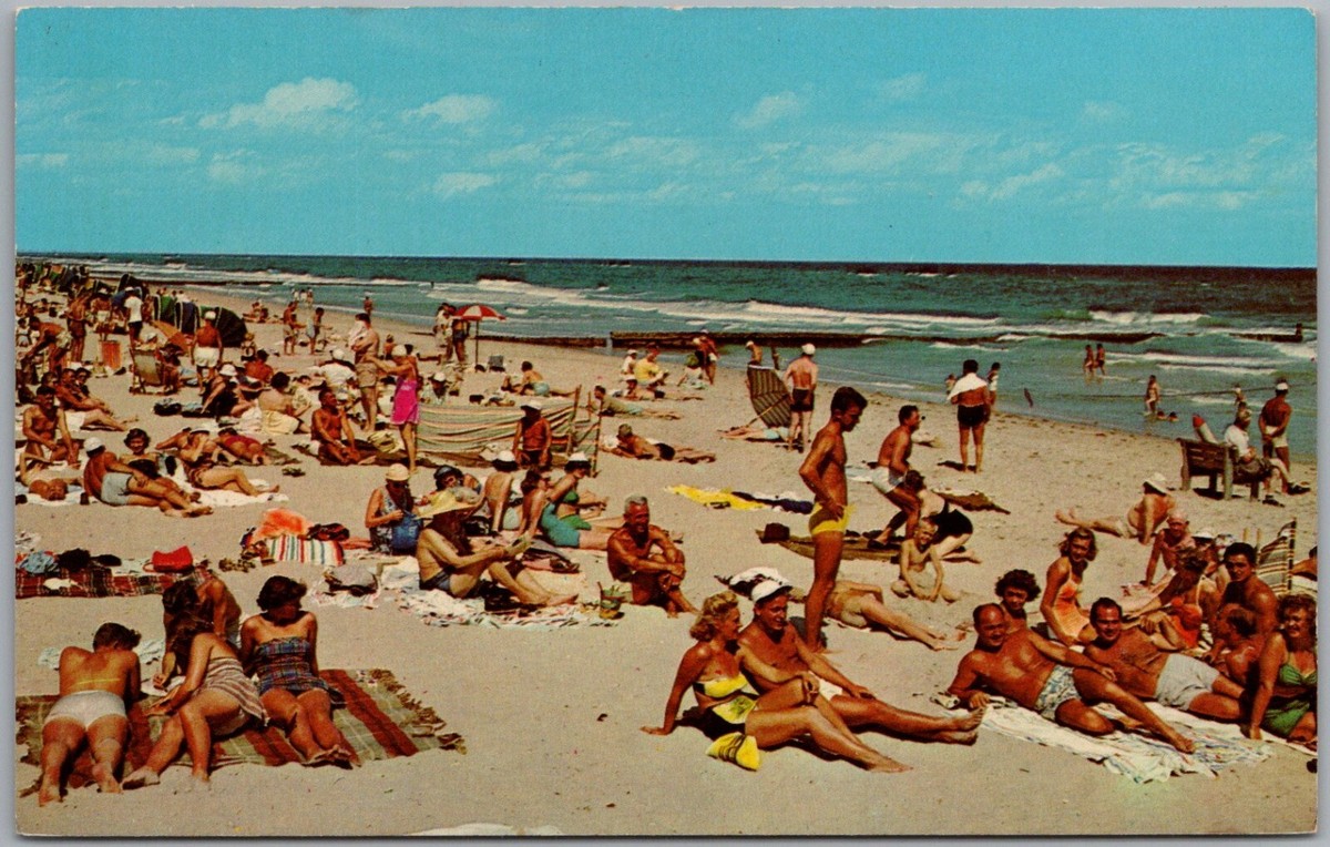 Just Relaxing At The Beach Sunbathers Postcard O391 | eBay