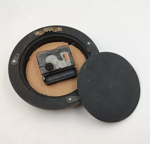 Vintage Antico Legno Muro Clock Piccolo Clock a Batteria Didattico Room Ufficio - Foto 5 di 5