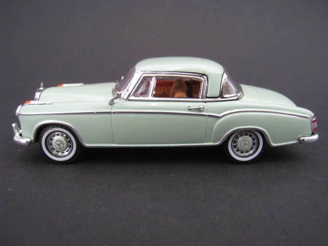 Mercedes-Benz 220 SE Coupe in grün Maßstab 1:43 Vitesse OVP NEU - Bild 4 von 4