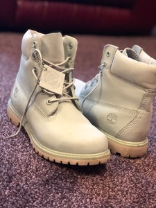 timberland pastel