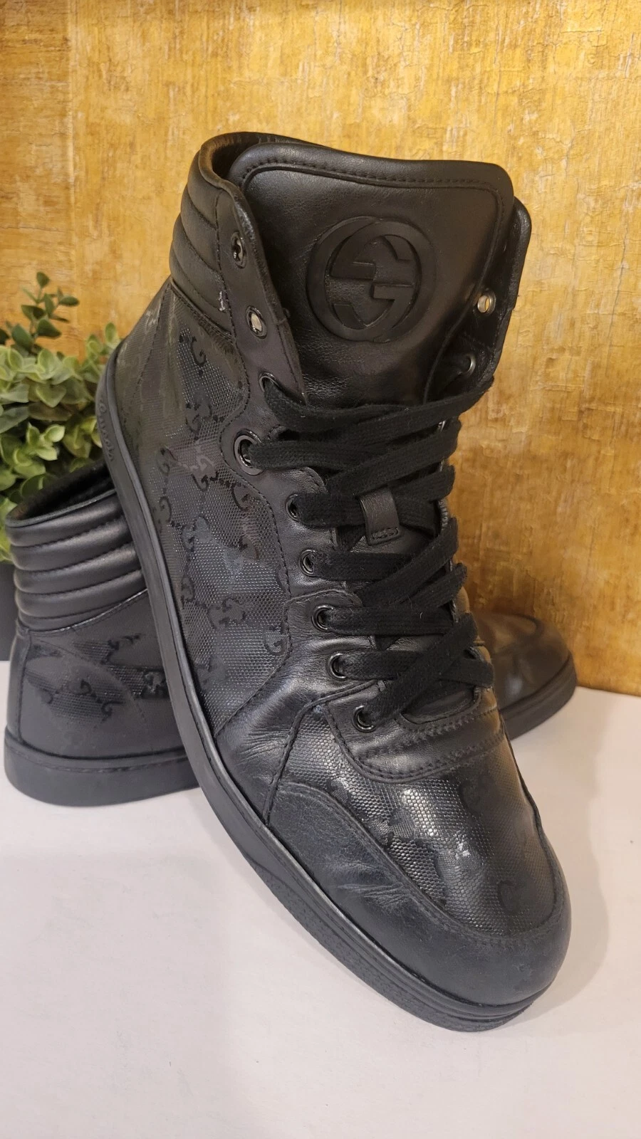 Authentique Baskets montantes Gucci noires monogramme GG taille 9 fabriquées en Italie, 