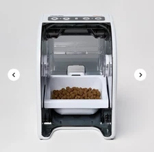 Closer Pets MiBowl® Microchip Automatic Pet Feeder | Fully Enclosed Design CP500