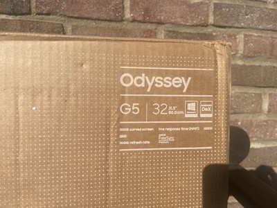 Samsung Odyssey G5 32  Curved Gaming Monitor   ungeprüft / Defekt / Retouren