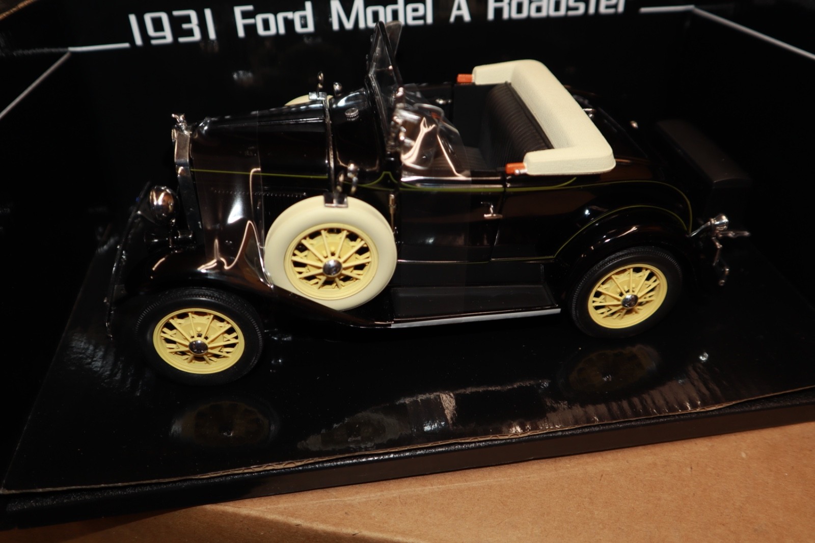 1931 Ford Model A Roadster Car in Black 1/18 by Sun Star # 6183