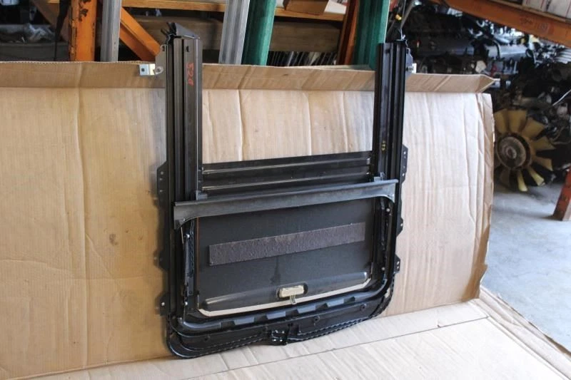 2004 2005 2006 2007 2008 JAGUAR X TYPE SUNROOF FRAME TRACK RAILS WITH SHADE TAN Foto 4 de 4