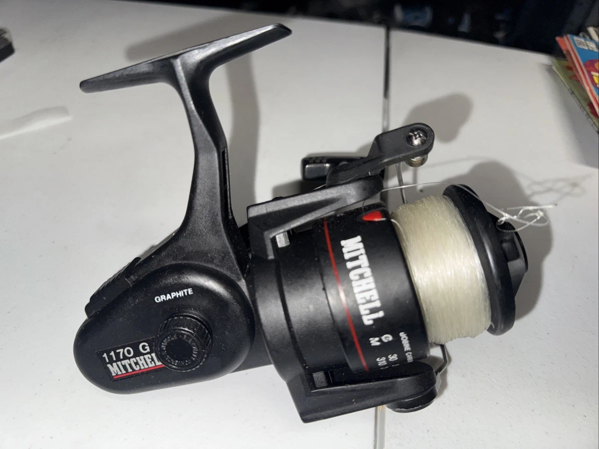 EARLY C.A.P MITCHELL 314 NO # SPINNING REEL CLEAN SHINNY WORKS GREAT