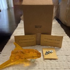 Nos 1955 Pontiac Lighted Hood Ornament Amber Lucite Insert In Original Box Nos 1955 Pontiac Lighted Hood Ornament Amber Lucite Insert In Original Box