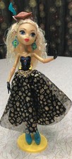 Monster High Shriekwrecked Dayna Treasurer Jones Doll 