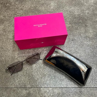 GENTLE MONSTER Atomic 02 Condition A Sunglasses Size F Silver