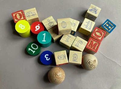 ABC Holzbauklötze Kugeln Zahlen Spielzeug Holz Natur & Farbe Konvolut 22 Teile