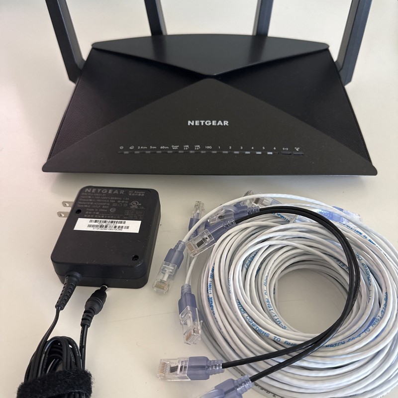 NETGEAR Nighthawk X10 AD7200 Tri-Band Wi-Fi Router - Black R9000-100NAS