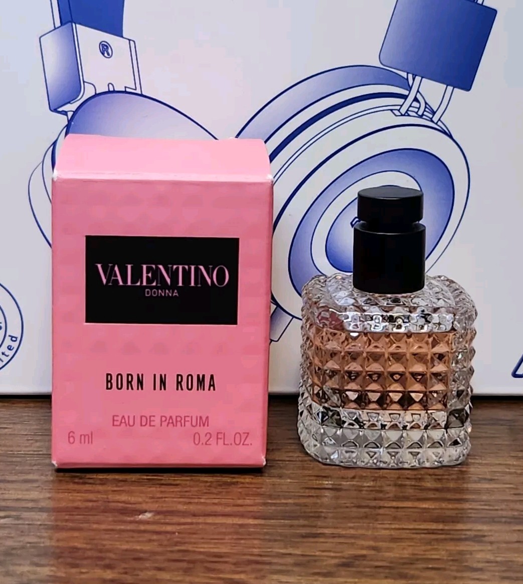Valentino Donna Born In Roma travel Size splash, 6ml/0.2fl.oz