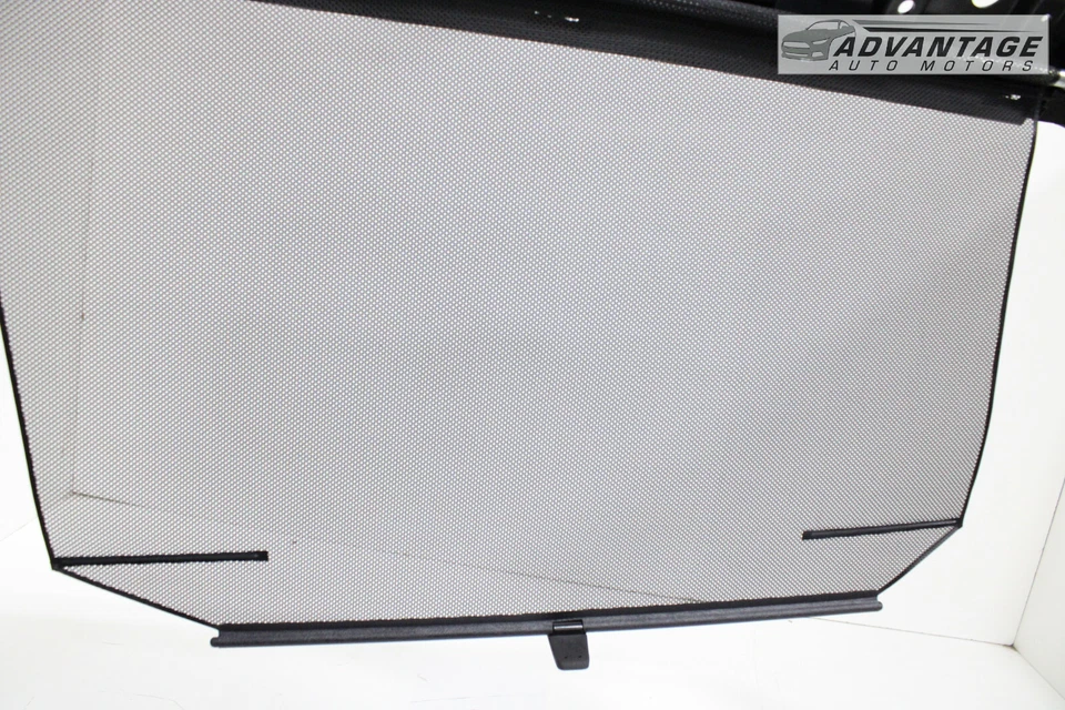 Cadillac CT6 2016-2020 puerta trasera izquierda ventana parasol persiana enrollable OEM Foto 3 de 4